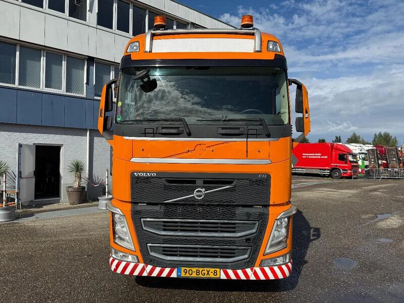 Volvo FH - Tractor unit: picture 2 Volvo FH - Tractor unit: picture 2
