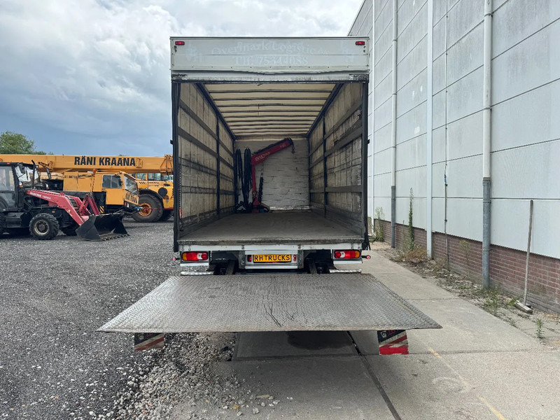 Volvo FL 250 4X2 EURO 6 + FASSI MICRO M25A.12 - Curtain side truck, Crane truck: picture 4 Volvo FL 250 4X2 EURO 6 + FASSI MICRO M25A.12 - Curtain side truck, Crane truck: picture 4