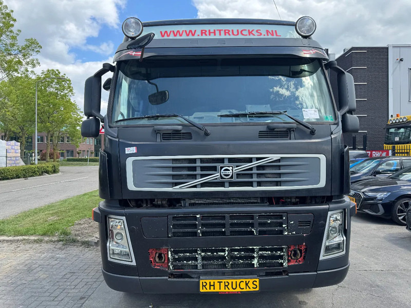 Volvo FM 440 8X4 EURO 5 + CABELLIFT TIPPER - Cable system truck: picture 3 Volvo FM 440 8X4 EURO 5 + CABELLIFT TIPPER - Cable system truck: picture 3