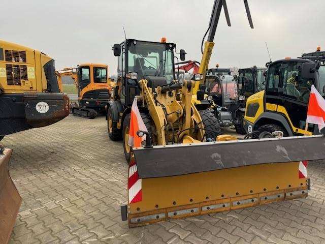 CAT 907 M - Wheel loader: picture 5 CAT 907 M - Wheel loader: picture 5