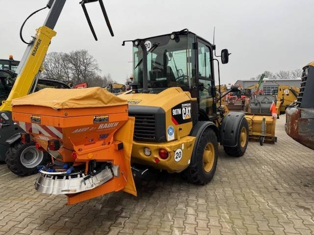 CAT 907 M - Wheel loader: picture 3 CAT 907 M - Wheel loader: picture 3