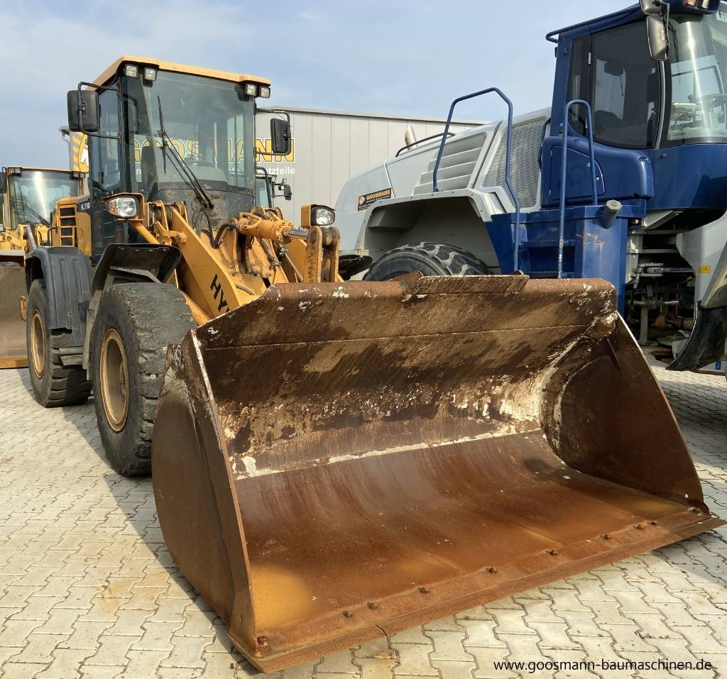 Hyundai HL 730-9 A - Wheel loader: picture 2 Hyundai HL 730-9 A - Wheel loader: picture 2