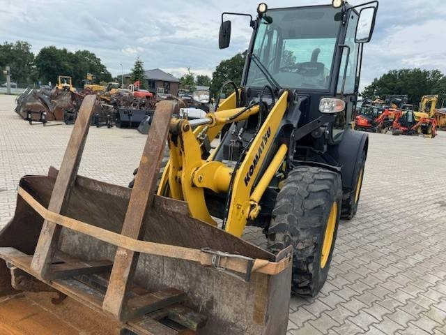 Komatsu WA 80 M - Wheel loader: picture 4 Komatsu WA 80 M - Wheel loader: picture 4