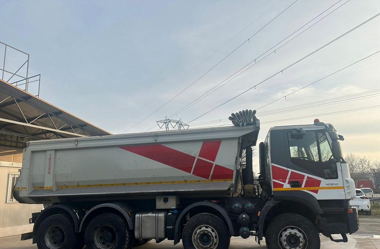 Iveco Trakker 450 euro 5 - Tipper: picture 2 Iveco Trakker 450 euro 5 - Tipper: picture 2
