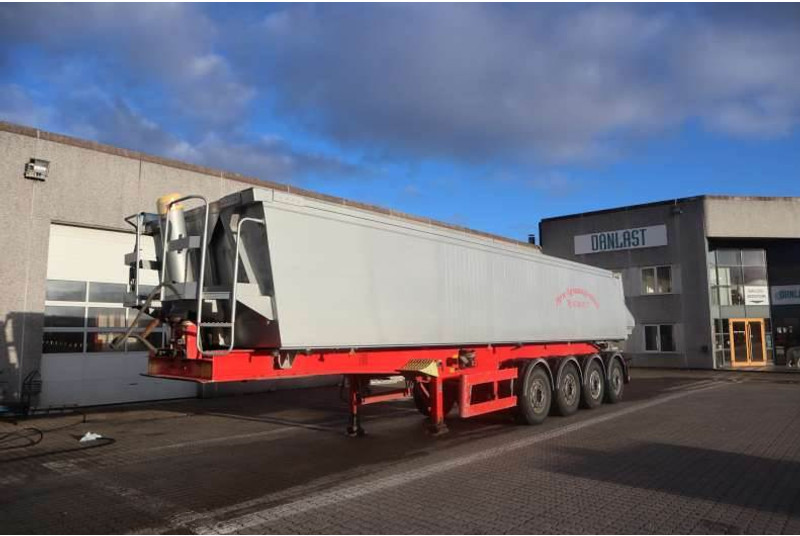 Benalu 4-axle Tipper/Kipper/Tiptrailer 35 m³ - Tipper semi-trailer: picture 1 Benalu 4-axle Tipper/Kipper/Tiptrailer 35 m³ - Tipper semi-trailer: picture 1