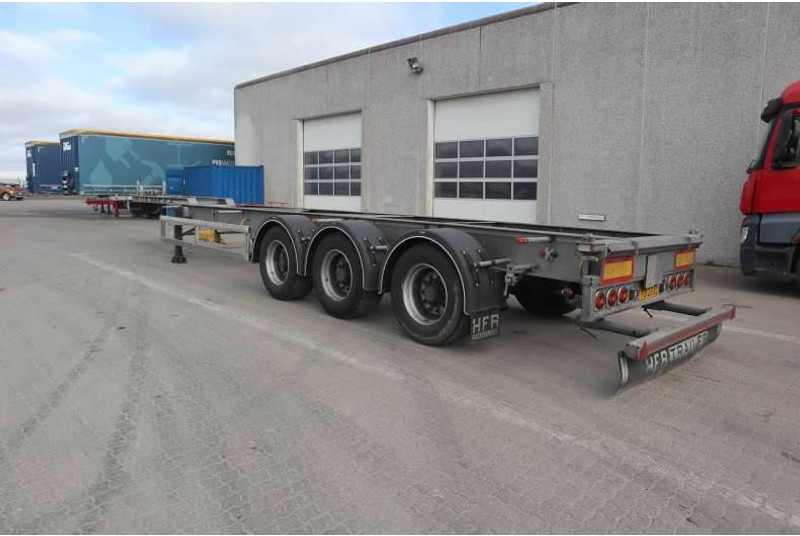 HFR Container chassis - Container transporter/ Swap body semi-trailer: picture 4 HFR Container chassis - Container transporter/ Swap body semi-trailer: picture 4