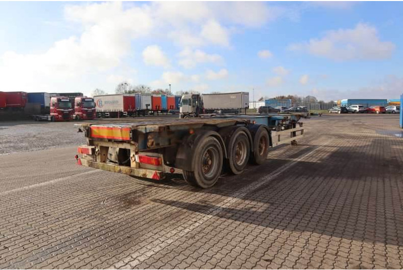 LECI 3-Axle Containerchassis - Container transporter/ Swap body semi-trailer: picture 3 LECI 3-Axle Containerchassis - Container transporter/ Swap body semi-trailer: picture 3