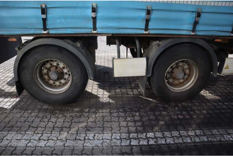 Semi-trailer Krone 34 pl. Curtainsider/Planenauflieger/Gardintrailer: picture 6 Semi-trailer Krone 34 pl. Curtainsider/Planenauflieger/Gardintrailer: picture 6
