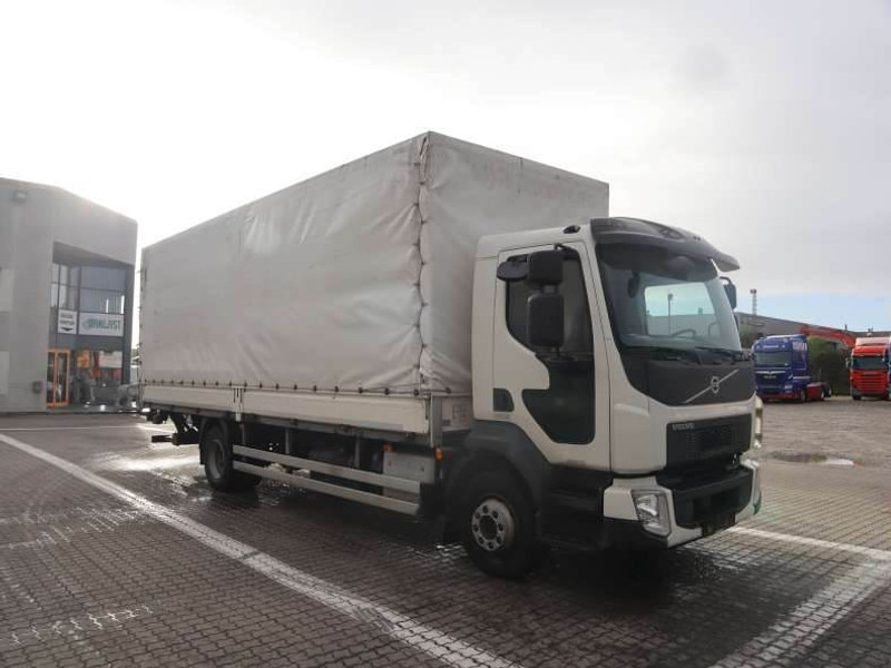 Volvo FL 240 EURO 6 - Curtain side truck: picture 2 Volvo FL 240 EURO 6 - Curtain side truck: picture 2