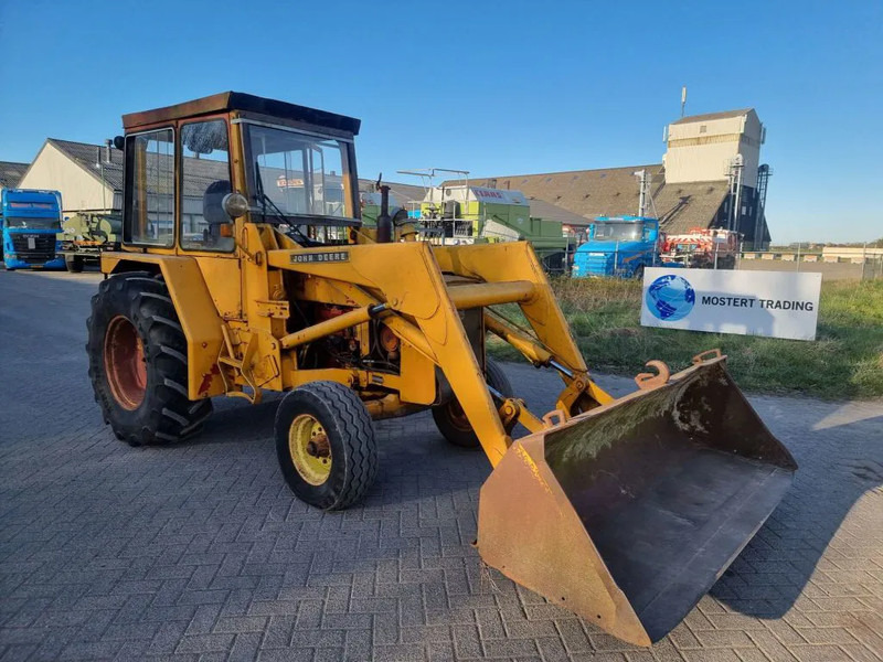 John Deere JD410 - Farm tractor: picture 4 John Deere JD410 - Farm tractor: picture 4