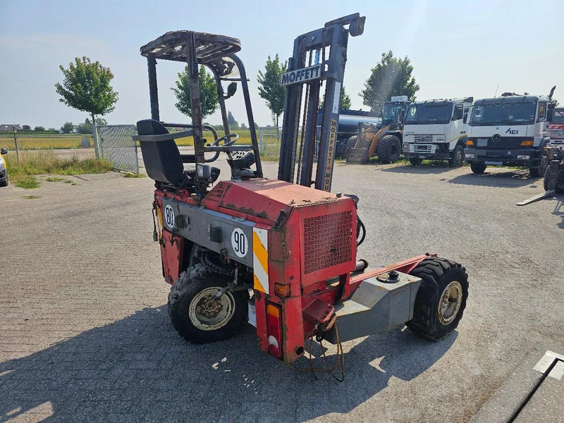 Moffett RE4-45-1350-1000 MO 02004 - Forklift: picture 5 Moffett RE4-45-1350-1000 MO 02004 - Forklift: picture 5