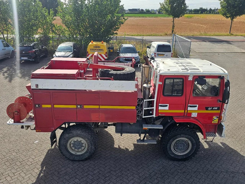 Renault M210 - Fire truck: picture 5 Renault M210 - Fire truck: picture 5