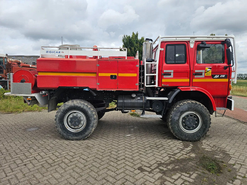 Renault M210 - Fire truck: picture 4 Renault M210 - Fire truck: picture 4