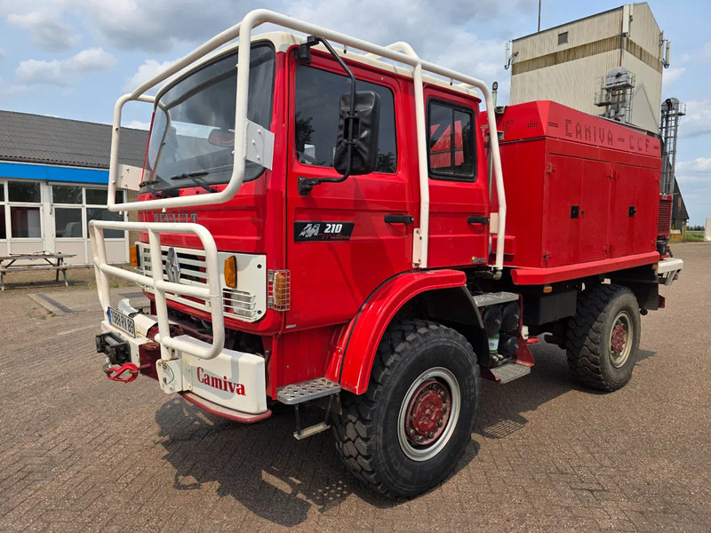 Renault Midliner 210 M210 - 40BCA230 - Fire truck: picture 1 Renault Midliner 210 M210 - 40BCA230 - Fire truck: picture 1