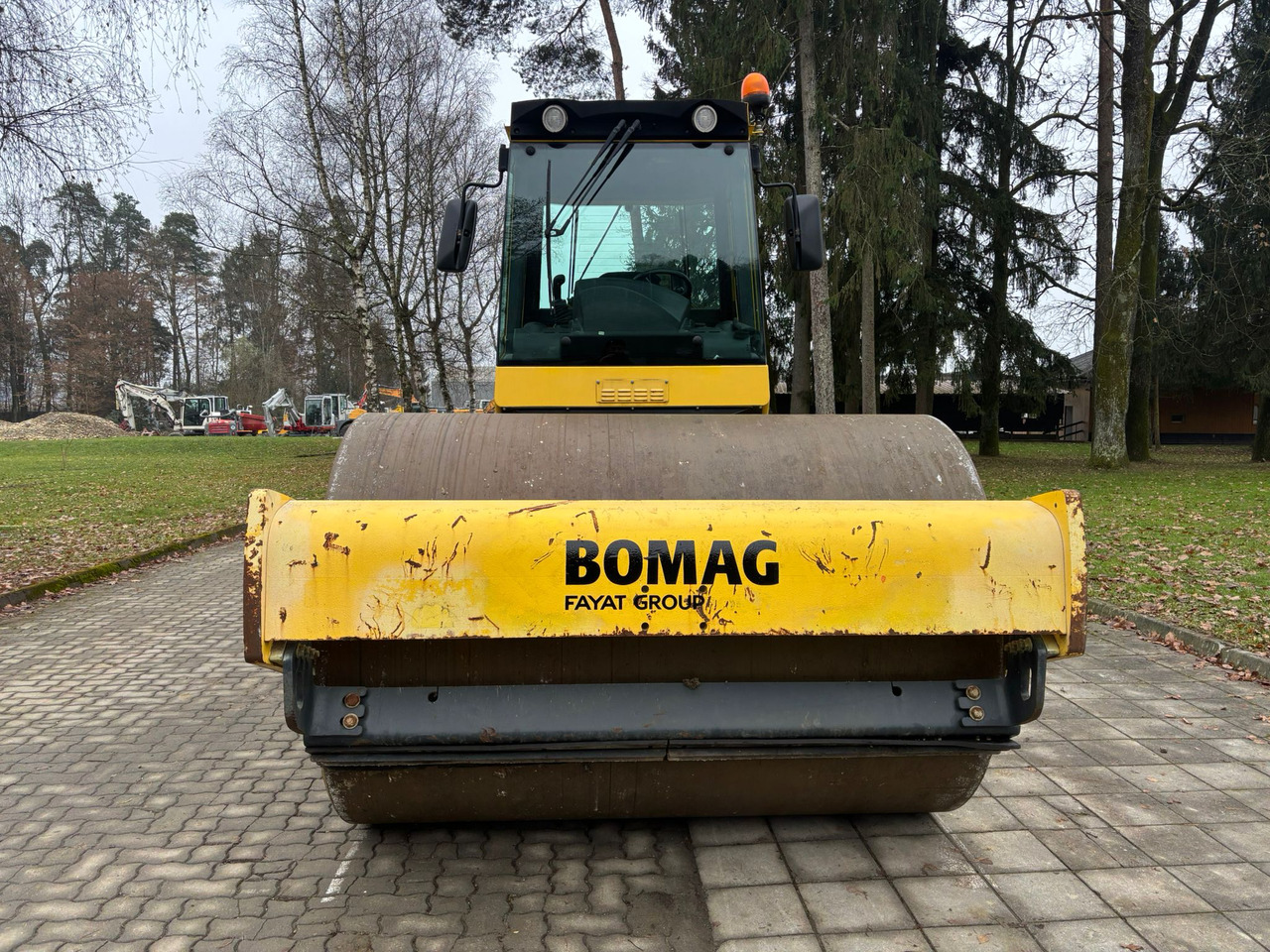 BOMAG BW 213 DH-4 - Roller: picture 3 BOMAG BW 213 DH-4 - Roller: picture 3