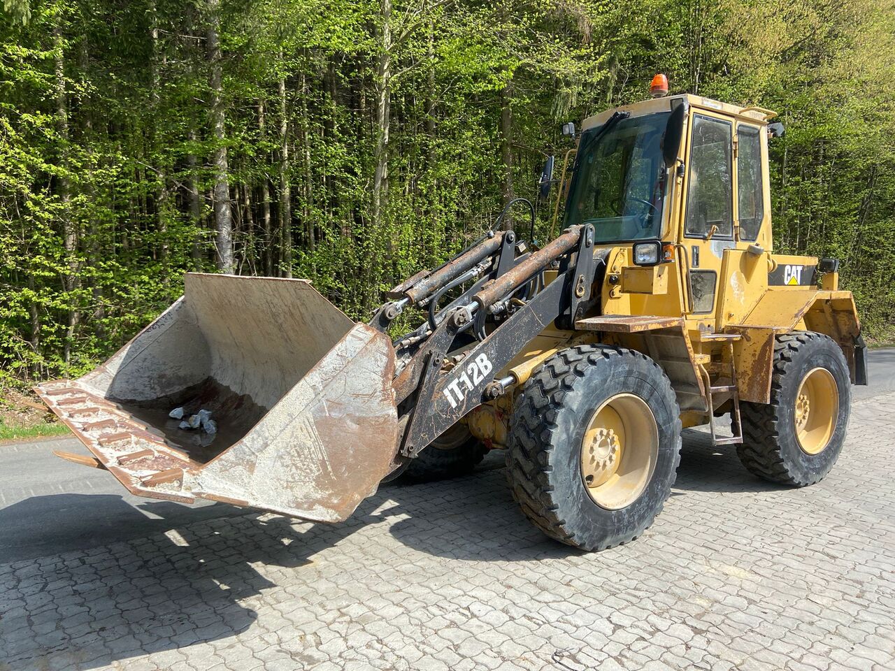CATERPILLAR IT 12 B - Wheel loader: picture 3 CATERPILLAR IT 12 B - Wheel loader: picture 3