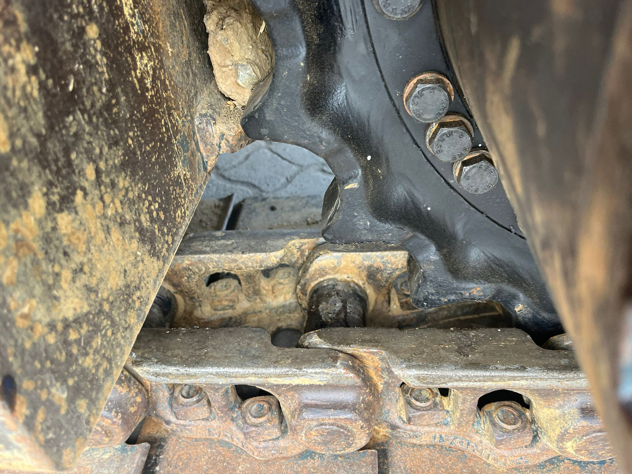Crawler excavator HYUNDAI HX 220 L: picture 7