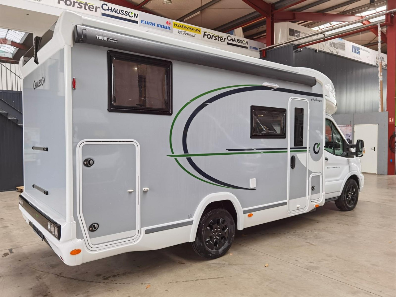 Chausson 627 TITANIUM / - 2026 - / EINZELBETTEN & HUBBETT - Semi-integrated motorhome: picture 4 Chausson 627 TITANIUM / - 2026 - / EINZELBETTEN & HUBBETT - Semi-integrated motorhome: picture 4