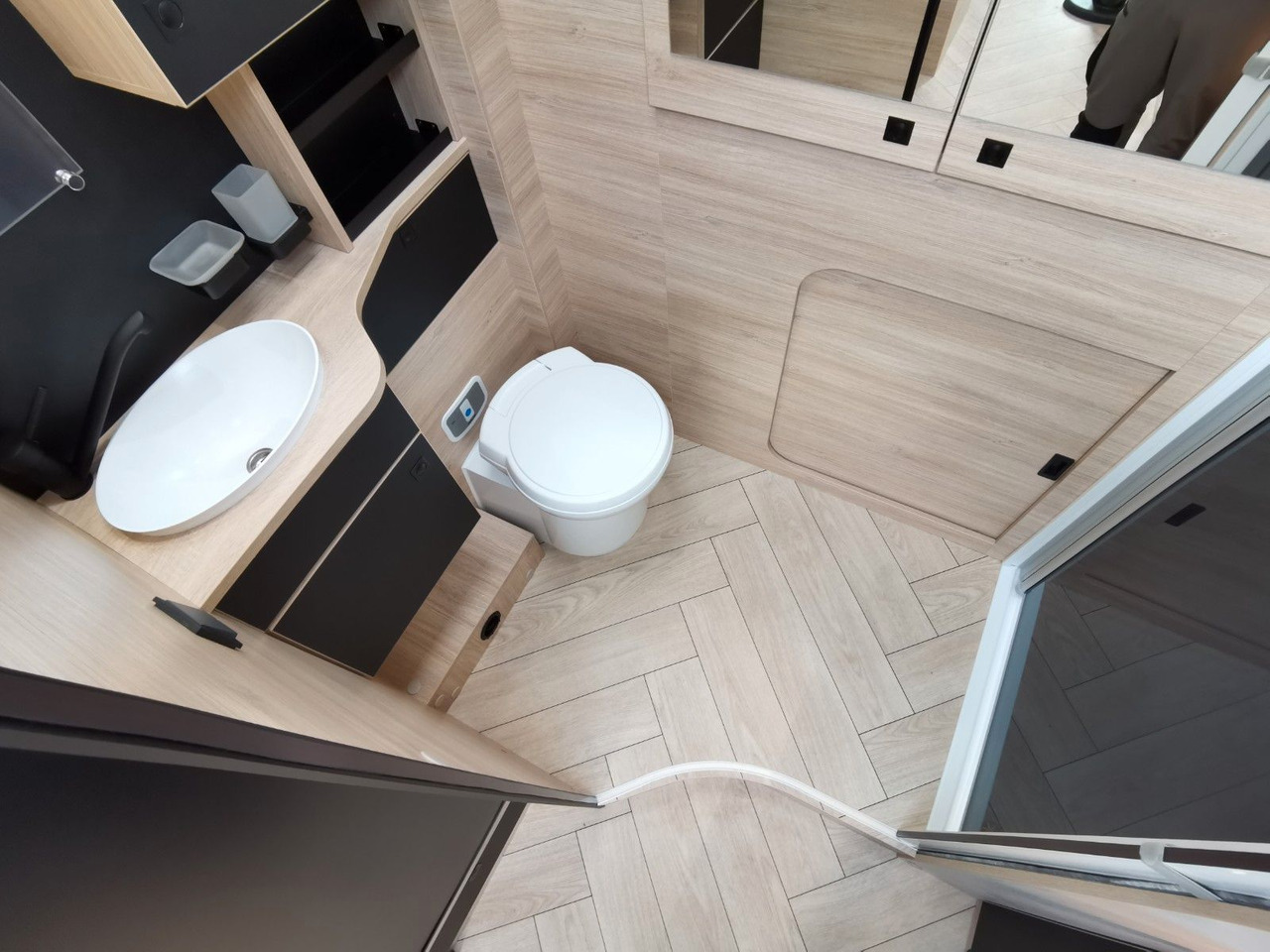 Semi-integrated motorhome Chausson 640 TITANIUM / MODELL 2026 / 165PS /XXL-HUBBETT: picture 22