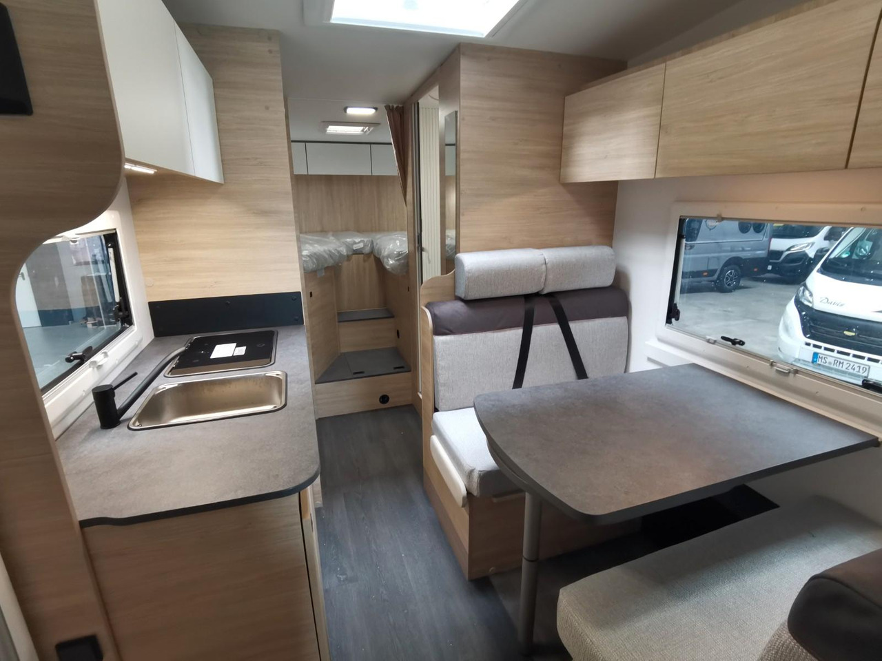 Alcove motorhome Chausson C 727 FIRST LINE /140PS / EINZELBETTEN & ALKOVEN: picture 13