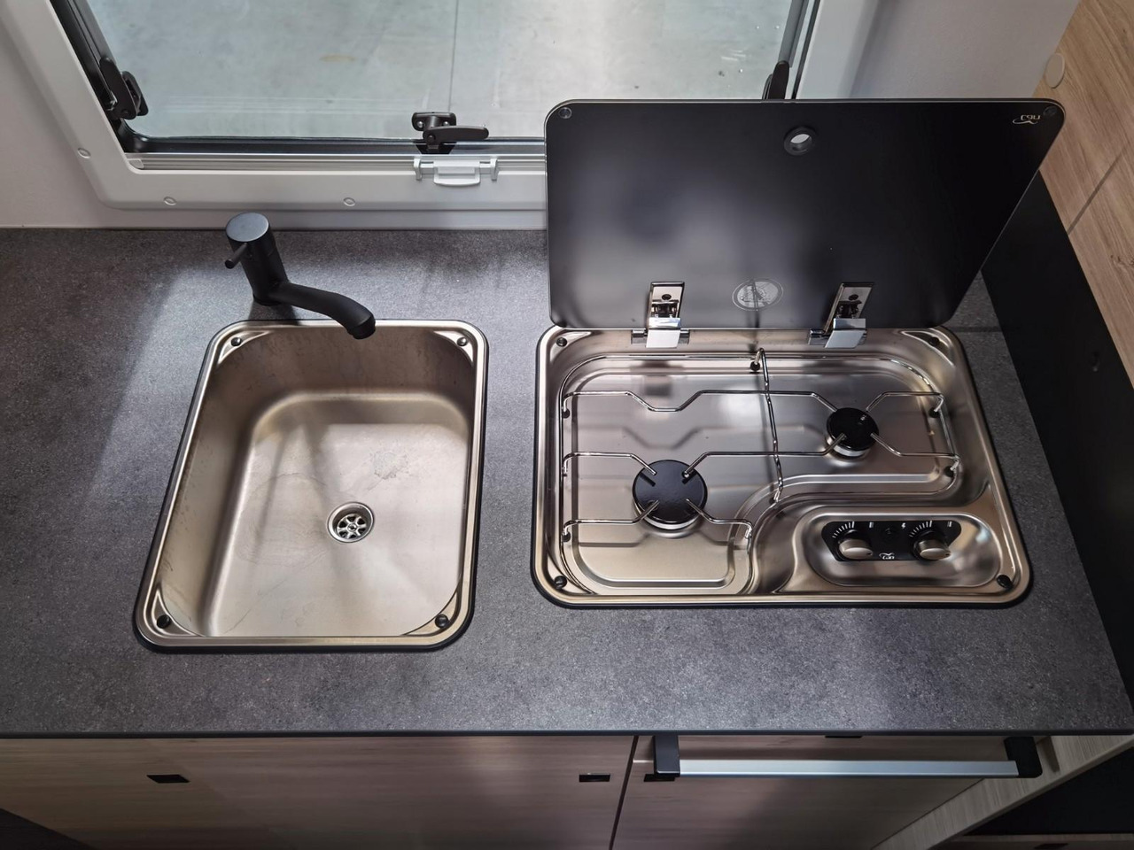 Alcove motorhome Chausson C 727 FIRST LINE /140PS / EINZELBETTEN & ALKOVEN: picture 19