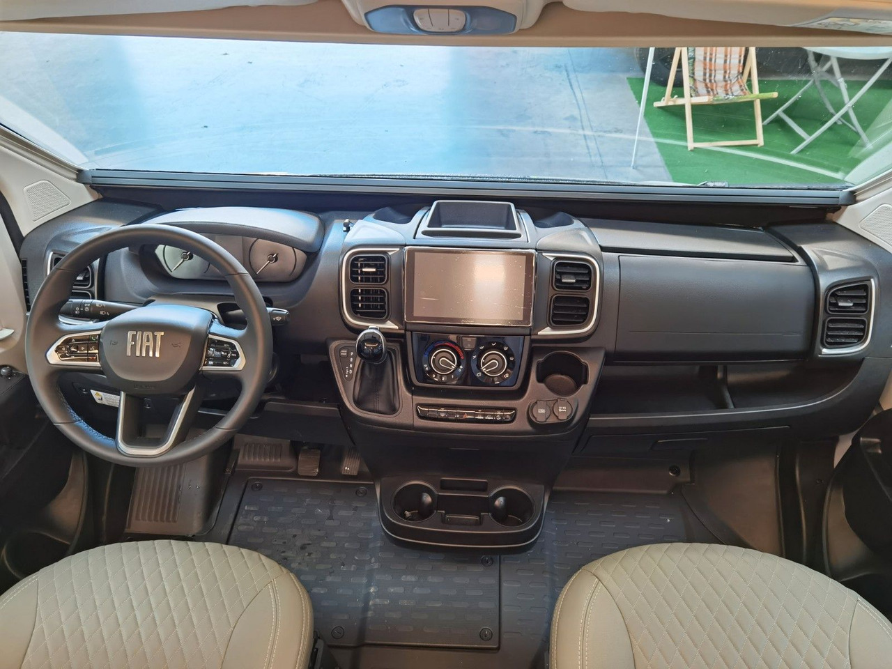 Camper van Chausson V697 SPORT LINE / 140PS-8G / EINZELBETTEN - GARA: picture 10 Camper van Chausson V697 SPORT LINE / 140PS-8G / EINZELBETTEN - GARA: picture 10