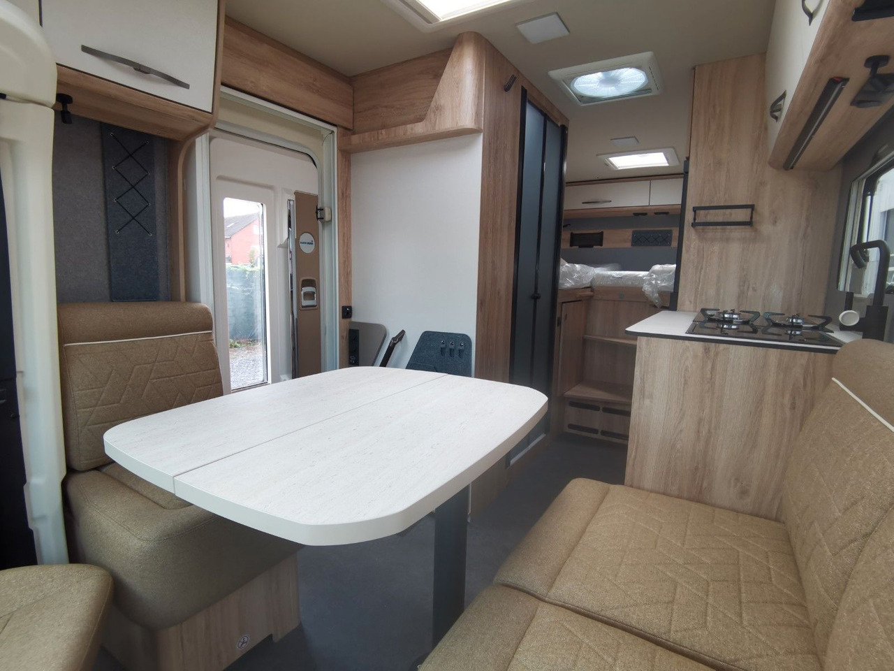 Eura Mobil XTURA 686 EF / MODELL 2026 /4x4 /TOP-AUSSTATTUNG leasing Eura Mobil XTURA 686 EF / MODELL 2026 /4x4 /TOP-AUSSTATTUNG: picture 14