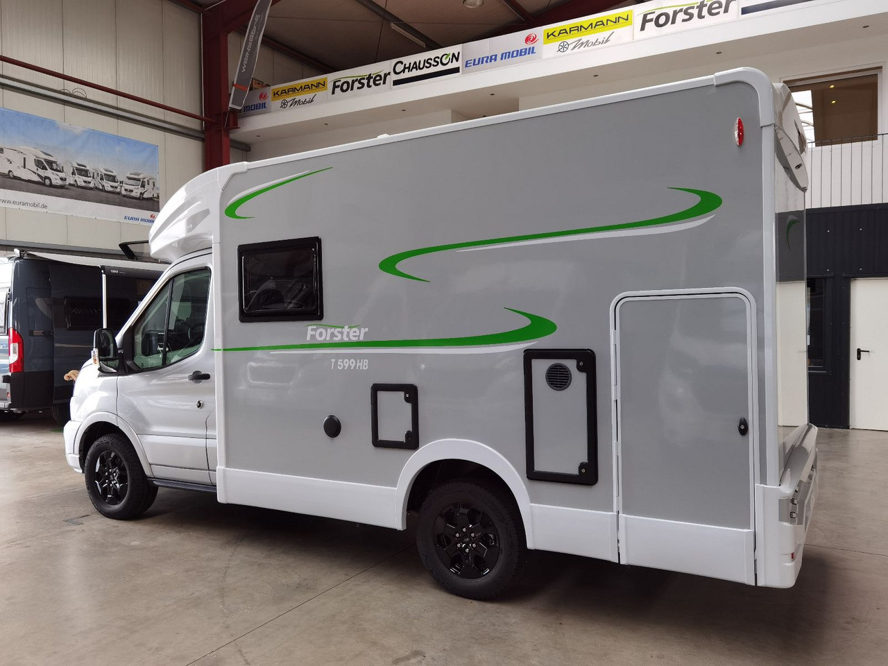 Forster T 599 HBN COUPÈ /-2025-/165PS / SILVER - EDITION - Semi-integrated motorhome: picture 5 Forster T 599 HBN COUPÈ /-2025-/165PS / SILVER - EDITION - Semi-integrated motorhome: picture 5