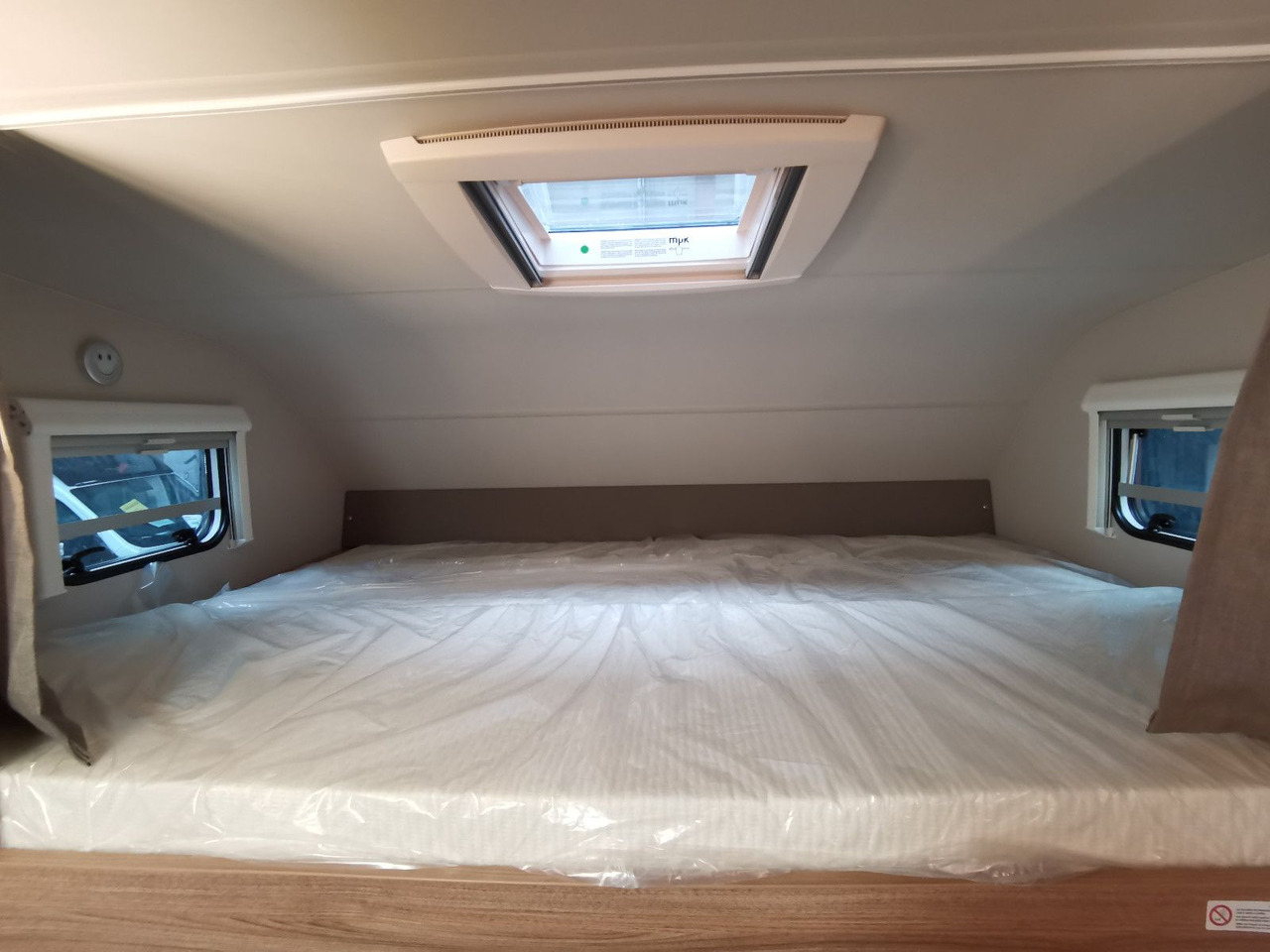 Alcove motorhome Weinsberg CARAHOME 650 DG / 140 PS /  TOP - AUSSTATTUNG: picture 21