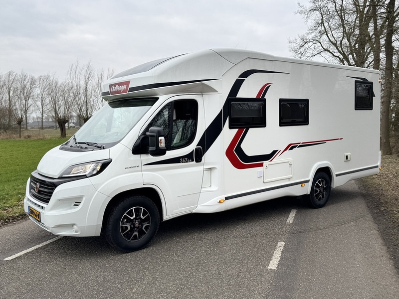 Fiat Challenger Mageo 367 GA VIP - Semi-integrated motorhome: picture 4 Fiat Challenger Mageo 367 GA VIP - Semi-integrated motorhome: picture 4