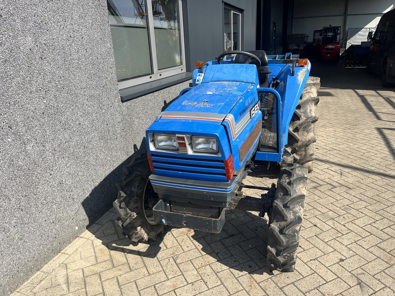 Iseki TA 275 F - Compact tractor: picture 2 Iseki TA 275 F - Compact tractor: picture 2