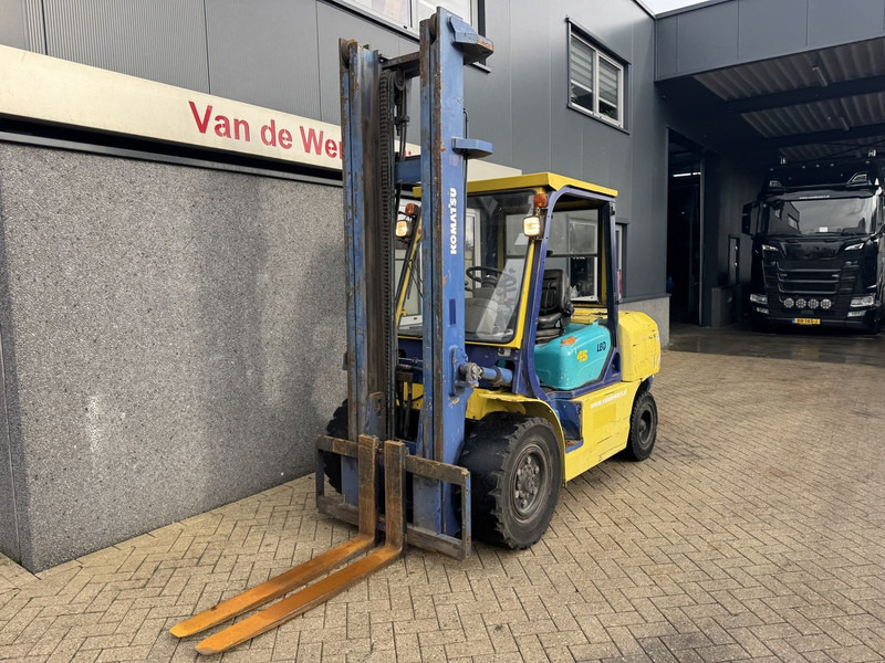 Komatsu FD45T-7 duplo450 6cilinder 1998 DIESEL - Diesel forklift: picture 3 Komatsu FD45T-7 duplo450 6cilinder 1998 DIESEL - Diesel forklift: picture 3