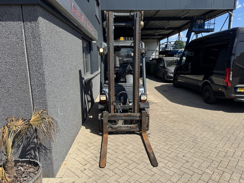Linde H25D - Diesel forklift: picture 4 Linde H25D - Diesel forklift: picture 4