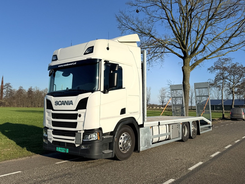 Scania R450 NGS 6X2 Machine Transporter / Oprij Vrachtwagen Euro 6 Automaat - Full Air - 2019 - Autotransporter truck: picture 1 Scania R450 NGS 6X2 Machine Transporter / Oprij Vrachtwagen Euro 6 Automaat - Full Air - 2019 - Autotransporter truck: picture 1
