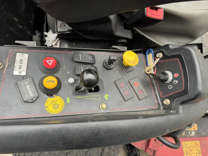 Garden mower Toro Groundmaster 7210 Cirkelmaaier / Parkmaaier / Grasmaaier 183CM Breedte Kubota Diesel 2019: picture 9