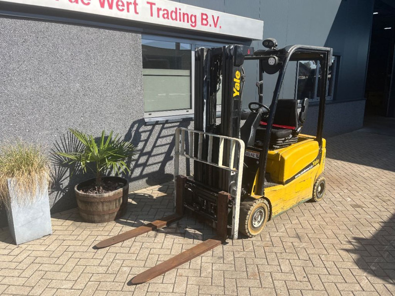 Yale ERP16VF heftruck ERP16VF triplo460 freelift SIDESHIFT 2016 - Electric forklift: picture 3 Yale ERP16VF heftruck ERP16VF triplo460 freelift SIDESHIFT 2016 - Electric forklift: picture 3