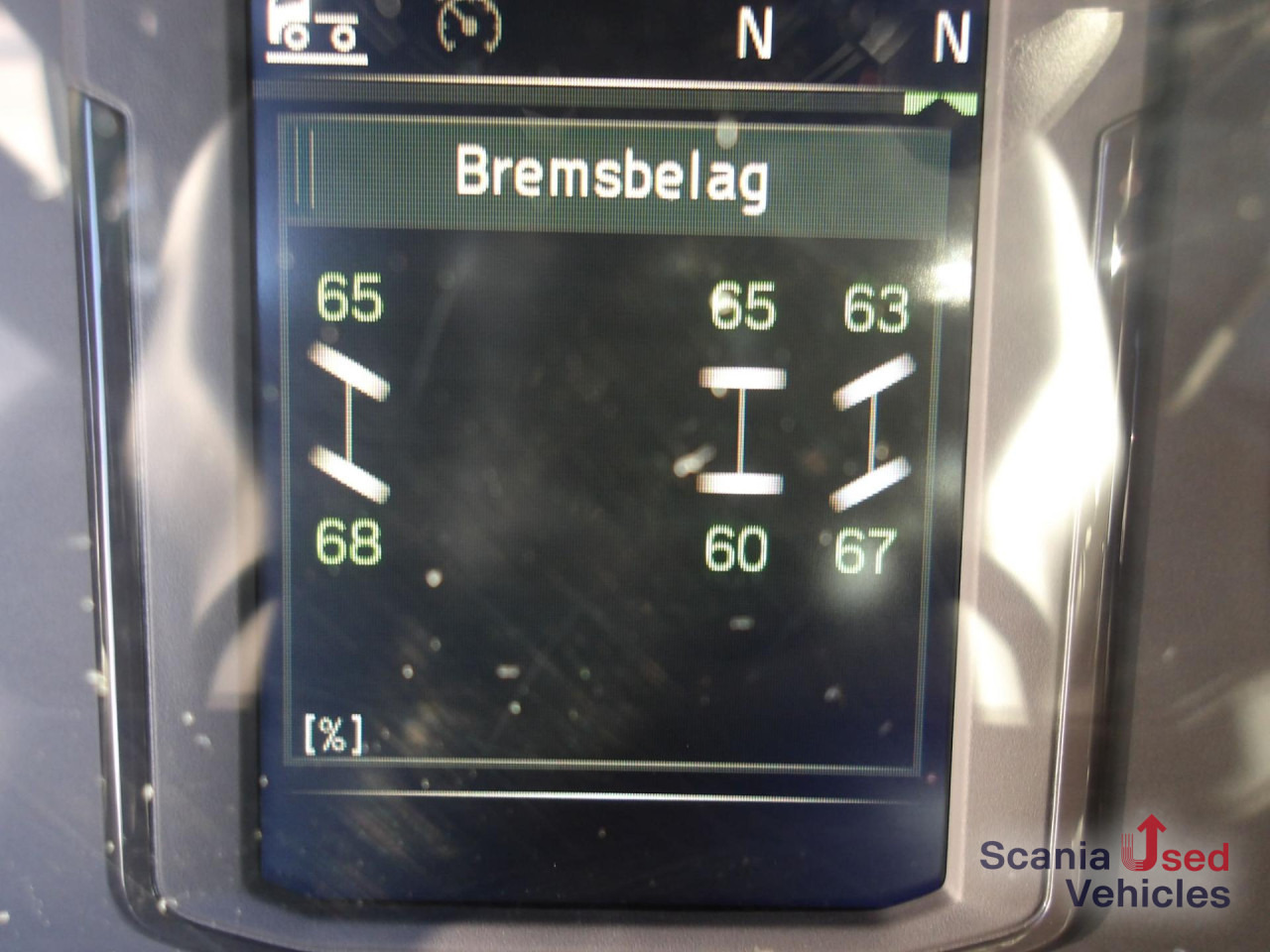 SCANIA P 320 B6x2*4LB Getränkekoffer EWERS, 2xAHK, Lbw. - Beverage truck: picture 3 SCANIA P 320 B6x2*4LB Getränkekoffer EWERS, 2xAHK, Lbw. - Beverage truck: picture 3