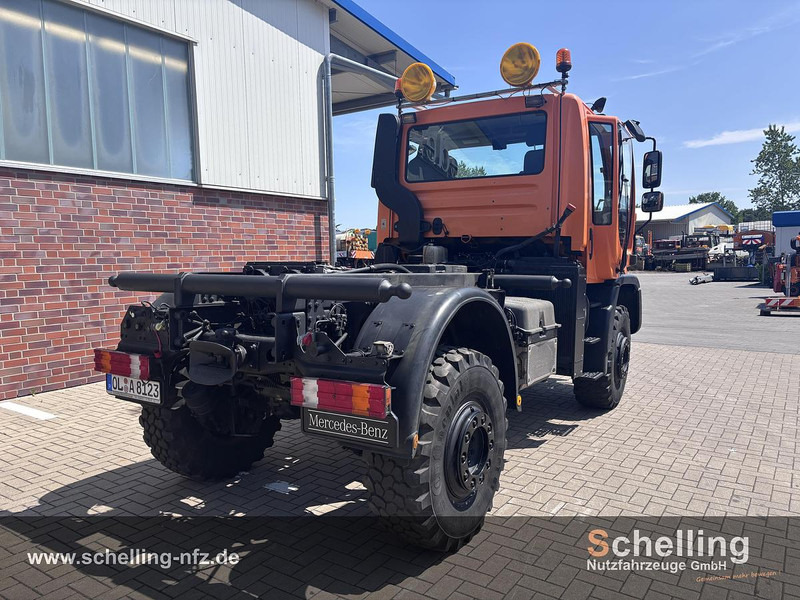Mercedes-Benz U500 - Truck: picture 3 Mercedes-Benz U500 - Truck: picture 3