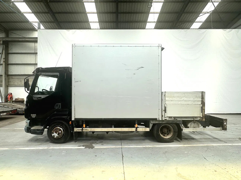 DAF LF 45.180 - Crane truck: picture 2 DAF LF 45.180 - Crane truck: picture 2
