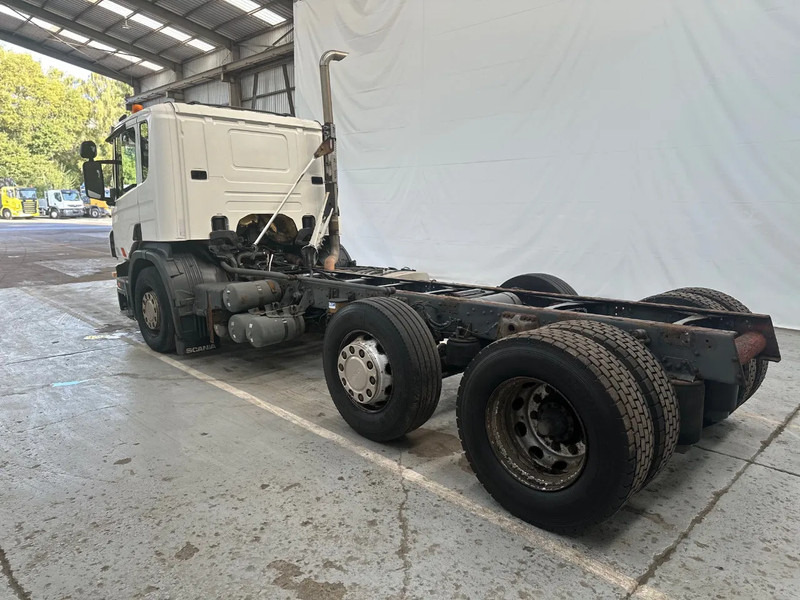 Scania P230 6X2 / Essieu relevable directionnel / Stuurbare liftas / Steerable lift axle / RETARDER / 481205 - Cab chassis truck: picture 3 Scania P230 6X2 / Essieu relevable directionnel / Stuurbare liftas / Steerable lift axle / RETARDER / 481205 - Cab chassis truck: picture 3