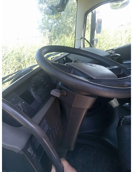 Volvo FH 460 EURO 6 / AUTOMATIC / AIRCO - Tractor unit: picture 3 Volvo FH 460 EURO 6 / AUTOMATIC / AIRCO - Tractor unit: picture 3
