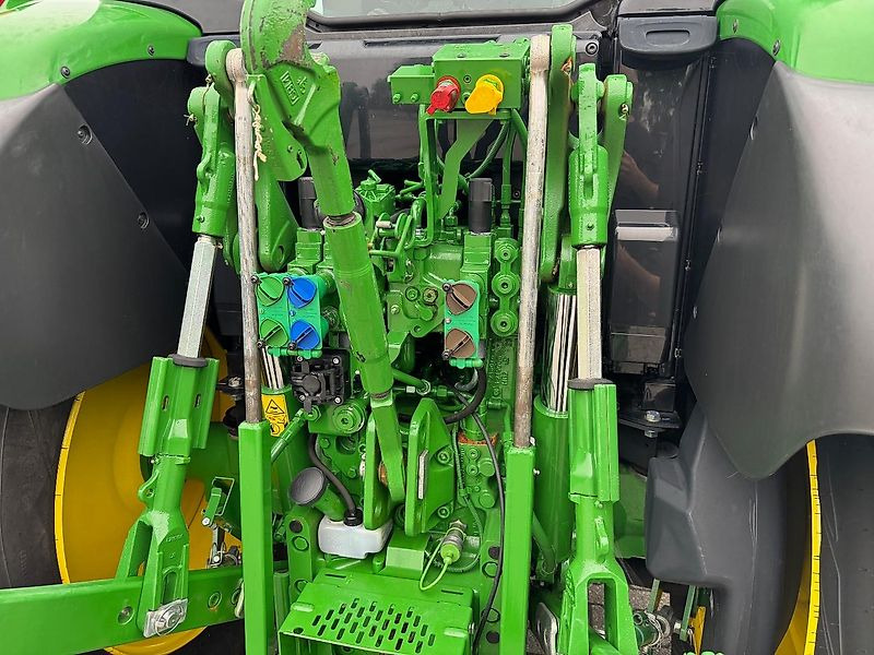 John Deere 6100M AQ40 2023 310 UUR TLS DEMO!!! - Farm tractor: picture 4 John Deere 6100M AQ40 2023 310 UUR TLS DEMO!!! - Farm tractor: picture 4