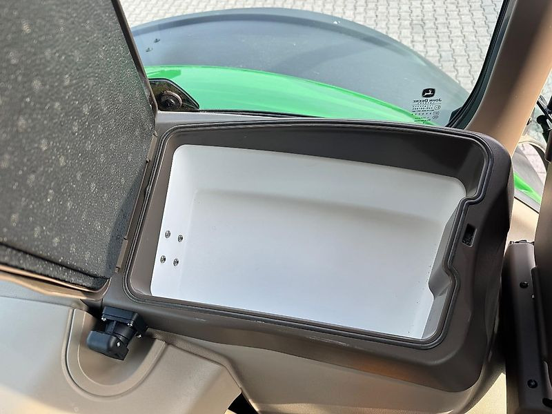 Farm tractor John Deere 6R175 AP 50KM COMMAND-PRO G5-PLUS 2024 645 UUR!!!: picture 21 Farm tractor John Deere 6R175 AP 50KM COMMAND-PRO G5-PLUS 2024 645 UUR!!!: picture 21