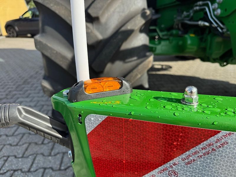 TractorBumper SafetyWeight Frontgewicht Bumper Gewicht - Farm tractor: picture 5 TractorBumper SafetyWeight Frontgewicht Bumper Gewicht - Farm tractor: picture 5