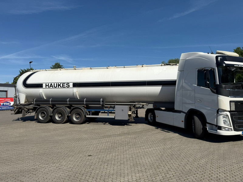 Benalu T39NLNEP Tipper Aluminium 6 compartiments - Tanker semi-trailer: picture 5 Benalu T39NLNEP Tipper Aluminium 6 compartiments - Tanker semi-trailer: picture 5