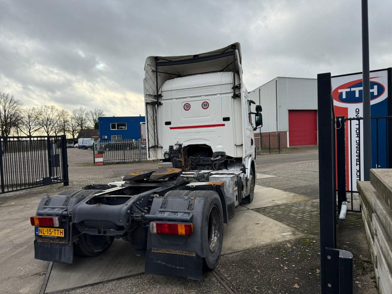 Scania G420 Highline Manual gearbox 3+3 Retarder - Tractor unit: picture 5 Scania G420 Highline Manual gearbox 3+3 Retarder - Tractor unit: picture 5