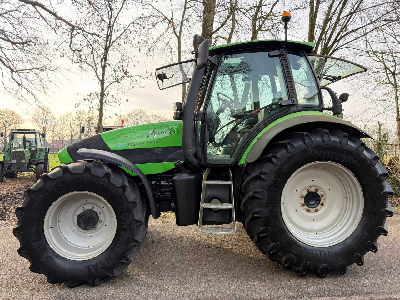 2003 DEUTZ-FAHR AGROTON TTV 1145 ALL-WHEEL DRIVE FARM TRACTOR - Farm tractor: picture 3 2003 DEUTZ-FAHR AGROTON TTV 1145 ALL-WHEEL DRIVE FARM TRACTOR - Farm tractor: picture 3