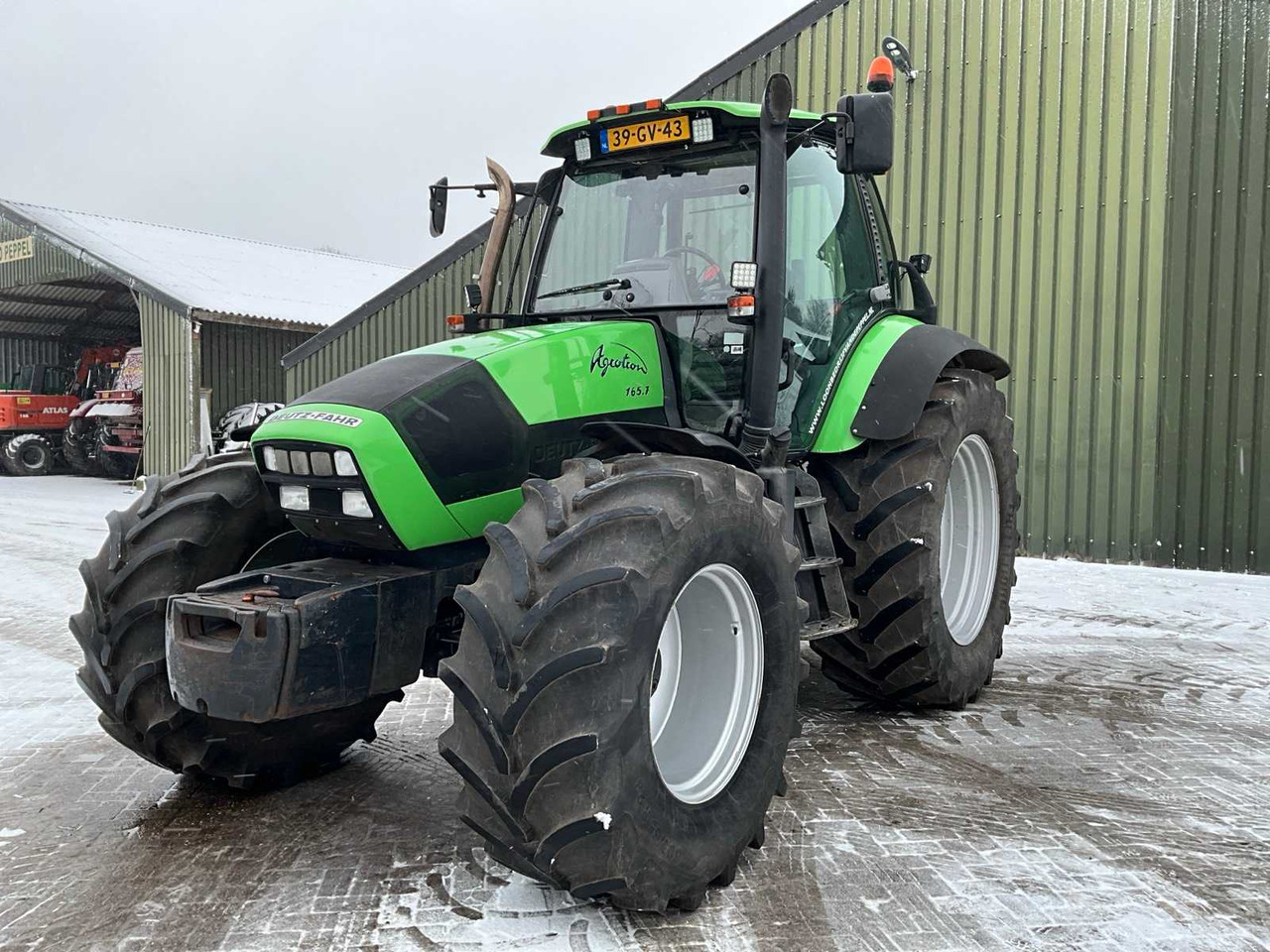 2005 DEUTZ-FAHR 2005 AGROTRON 165.7 FOUR WHEEL DRIVE FARM TRACTOR - Farm tractor: picture 2 2005 DEUTZ-FAHR 2005 AGROTRON 165.7 FOUR WHEEL DRIVE FARM TRACTOR - Farm tractor: picture 2
