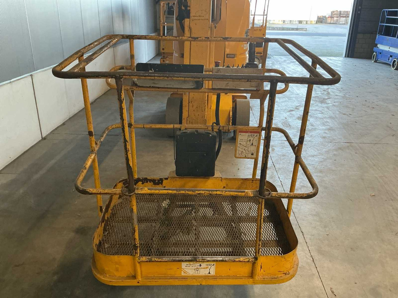 Aerial platform 2005 MANITOU 120 AETJ AERIAL PLATFORM: picture 10