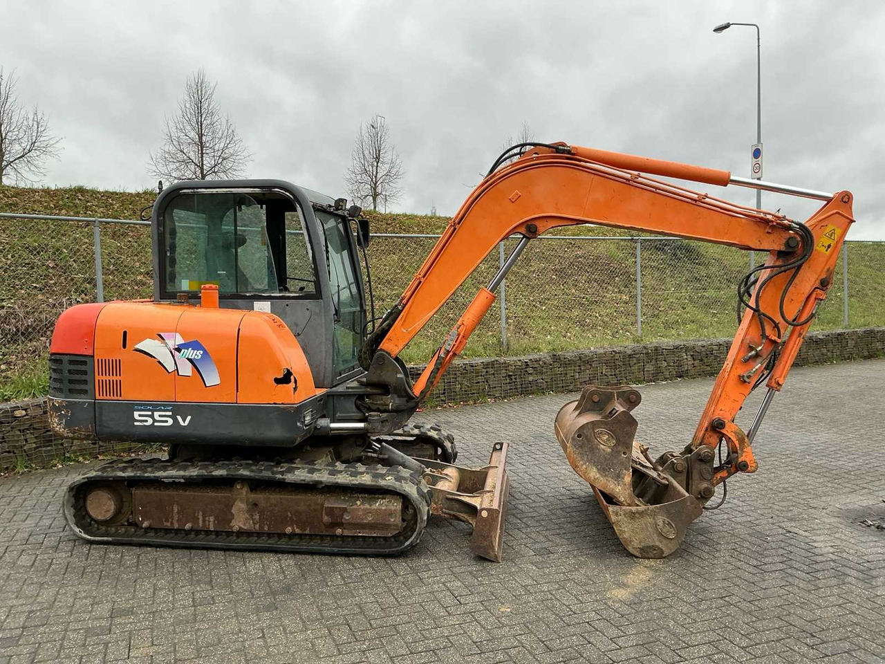 2007 DOOSAN SOLAR 55V MIDI EXCAVATOR - Excavator: picture 2 2007 DOOSAN SOLAR 55V MIDI EXCAVATOR - Excavator: picture 2